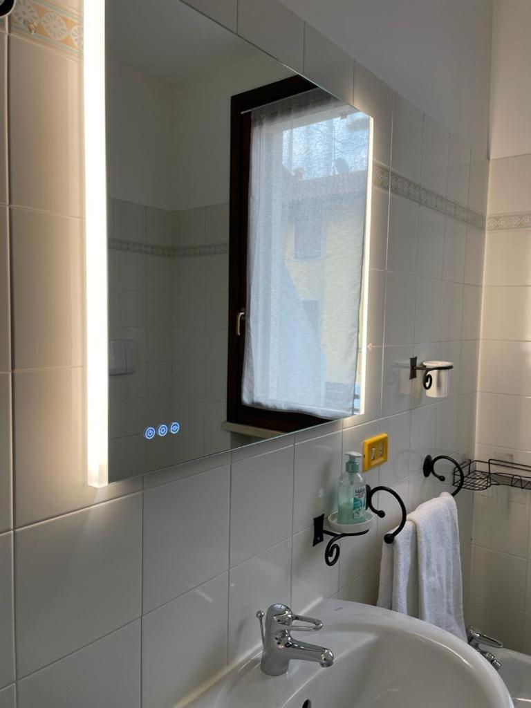 Casa Laghetto Villa Castellaro  Room photo